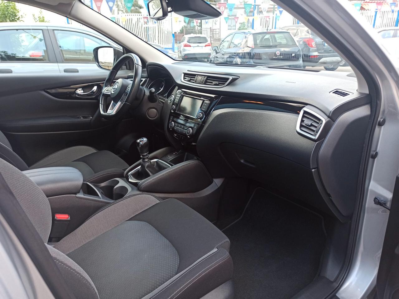 Nissan Qashqai 1.5 dCi 115 CV N-Connecta Tetto Panoramico
