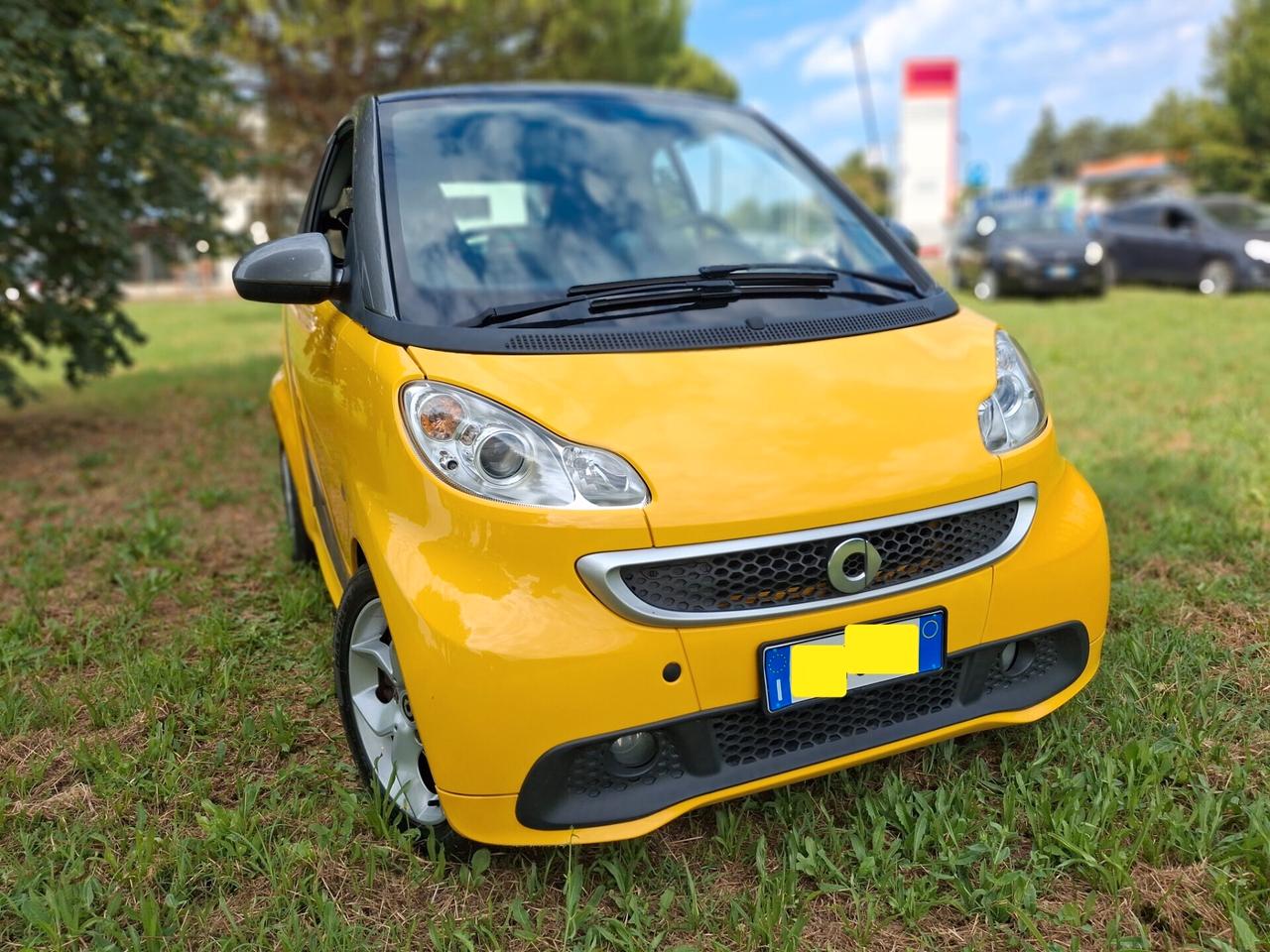 Smart ForTwo 1000 52 kW MHD coupé passion