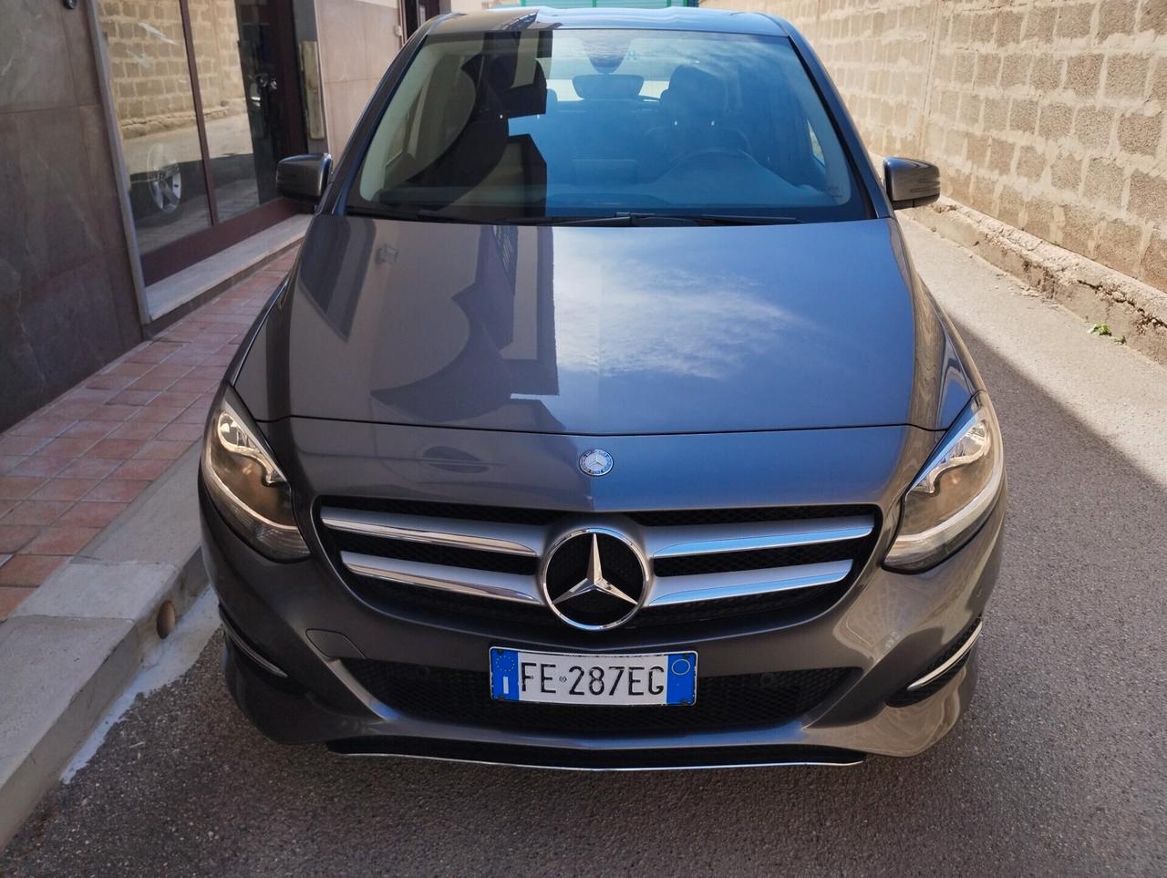 Mercedes-benz B 180 d Automatic Sport