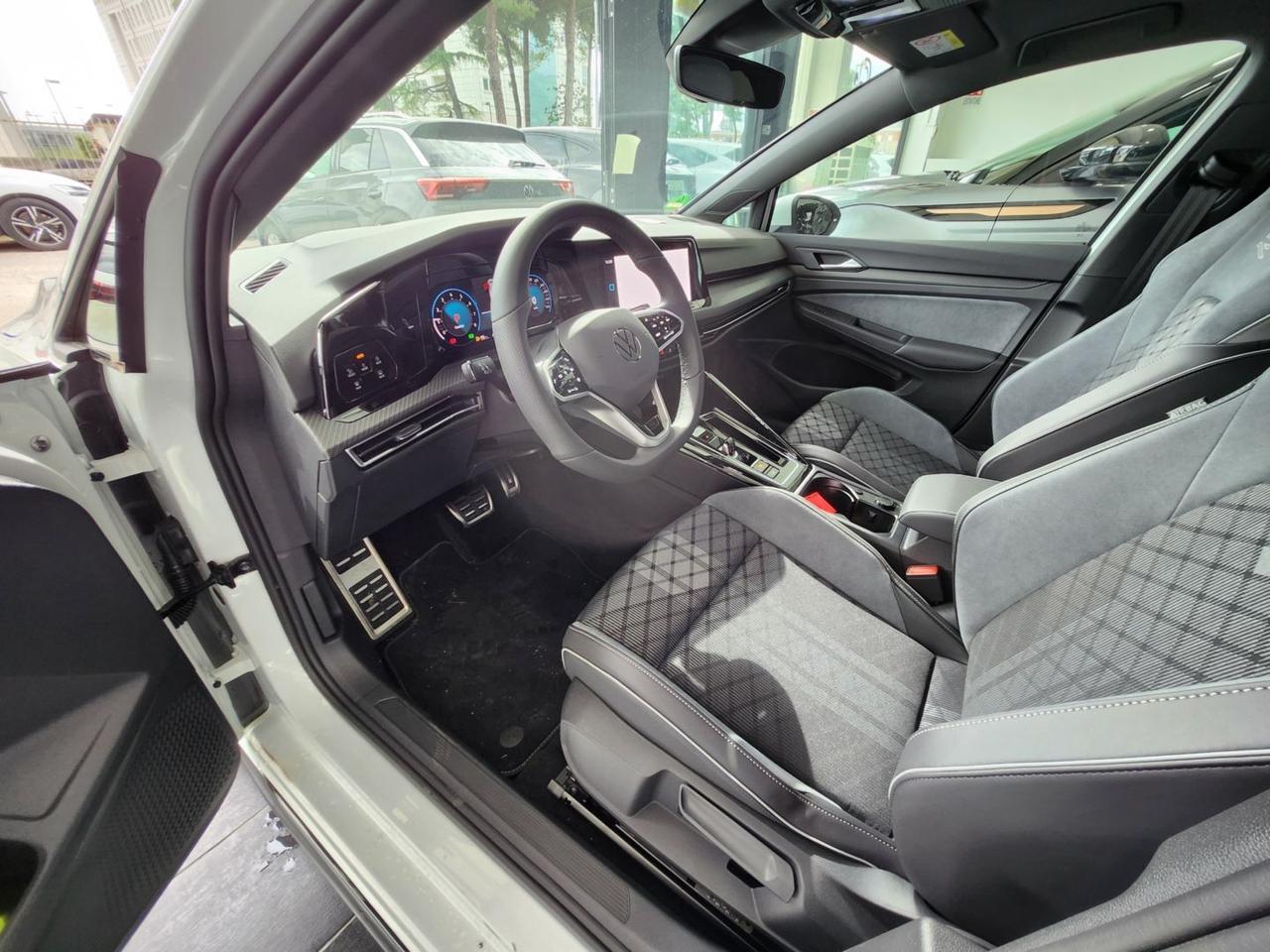 Volkswagen Golf R-Line Tetto Navi Camera C.18" RLine R Line Led