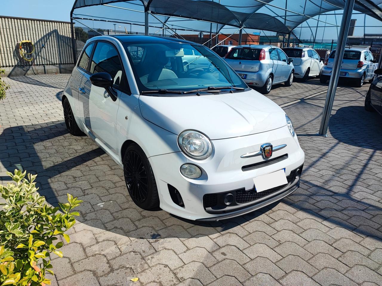 Fiat 500 1.2 allestimento estetico abarth