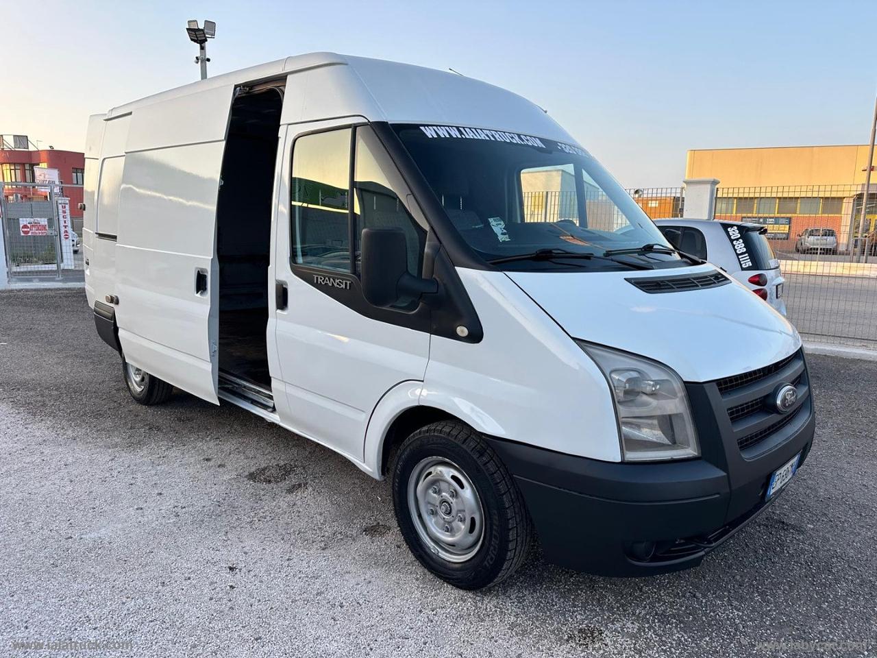 Transit 300L 2.2TDCi/125 PL-TM Combi Tr.