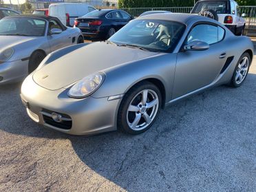 Porsche Cayman 2.7