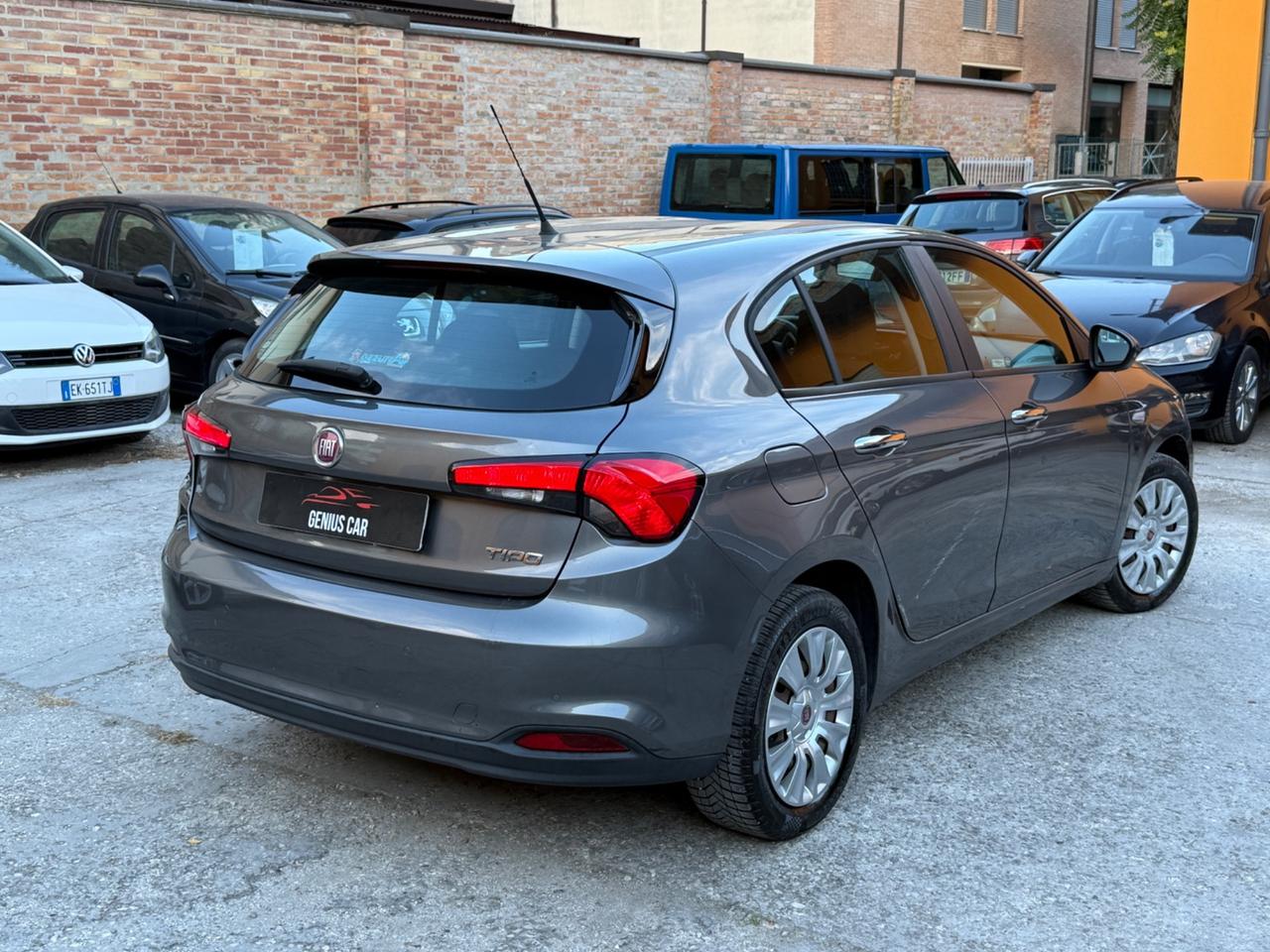 Fiat Tipo 1.6 Mjt S&S 5 porte Easy Business