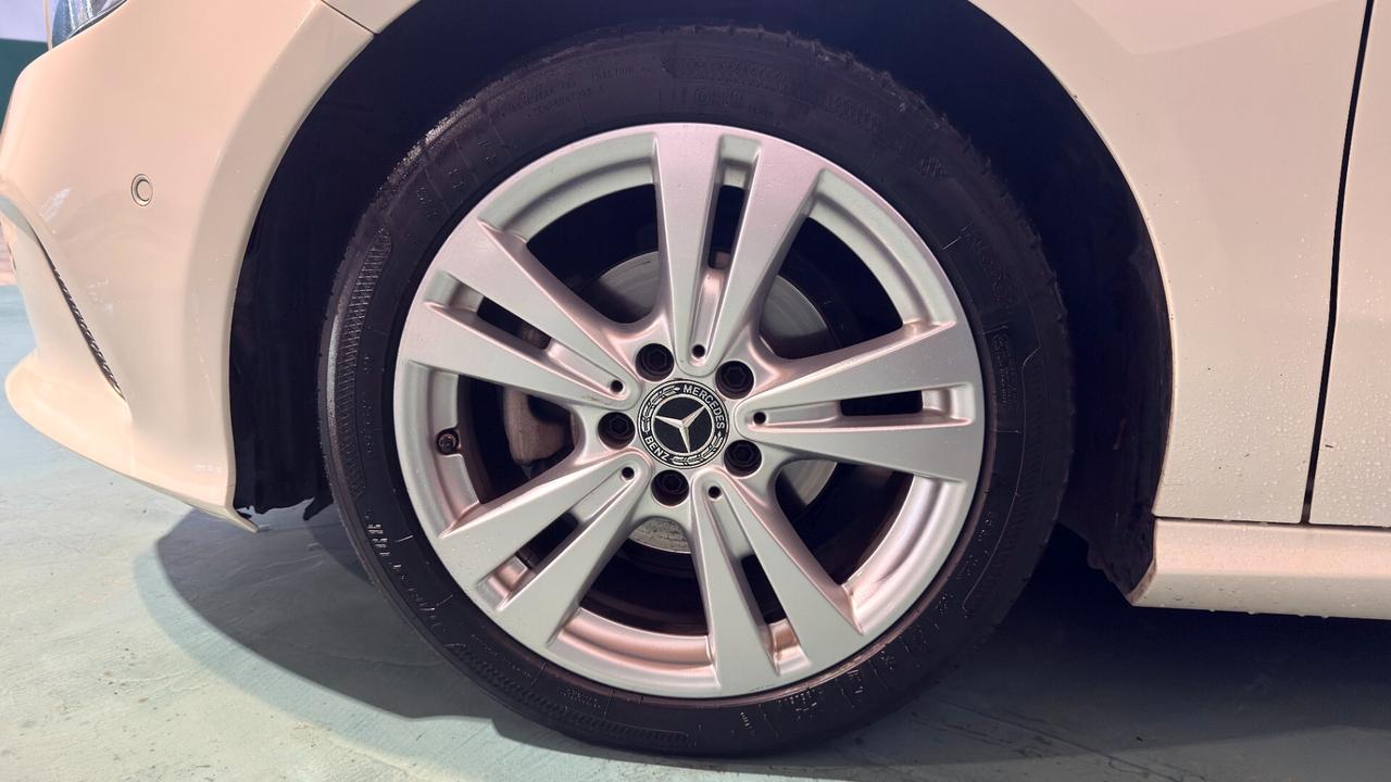 Mercedes-benz A 180 d Automatic Sport