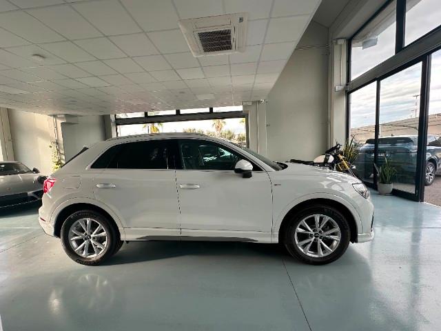 AUDI Q3 35 TDI S tronic S line edition