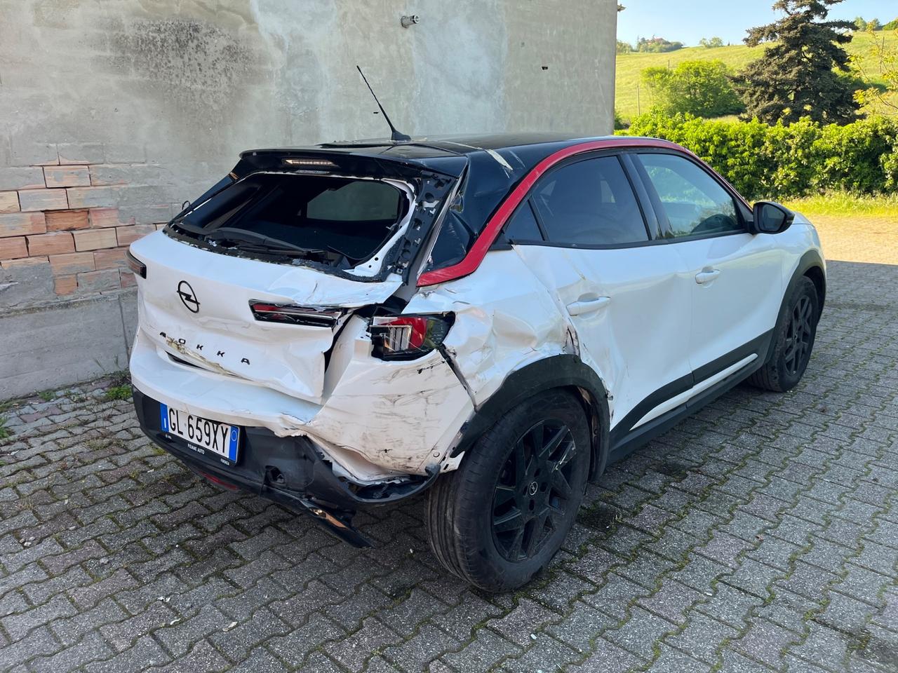 Opel Mokka 1.2 Turbo 2023 21MILA KM INCIDENTATA