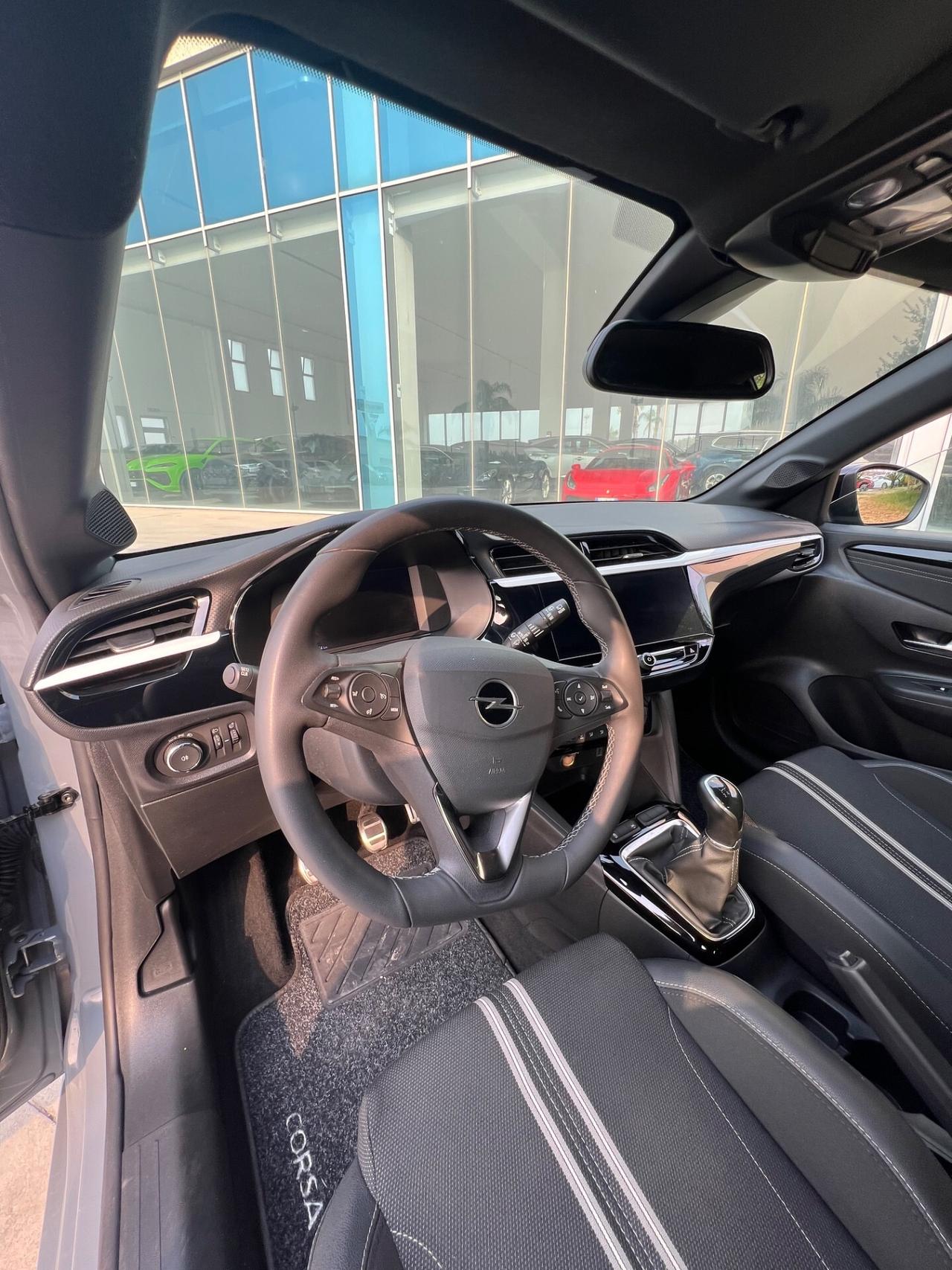 Opel Corsa 1.2 GS 75CV - possibilità noleggio no scoring