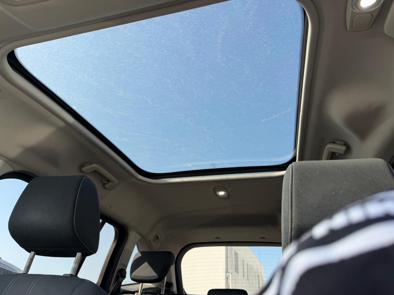 Ford C-Max7 1.6 TDCi 115CV Titanium 7 posti