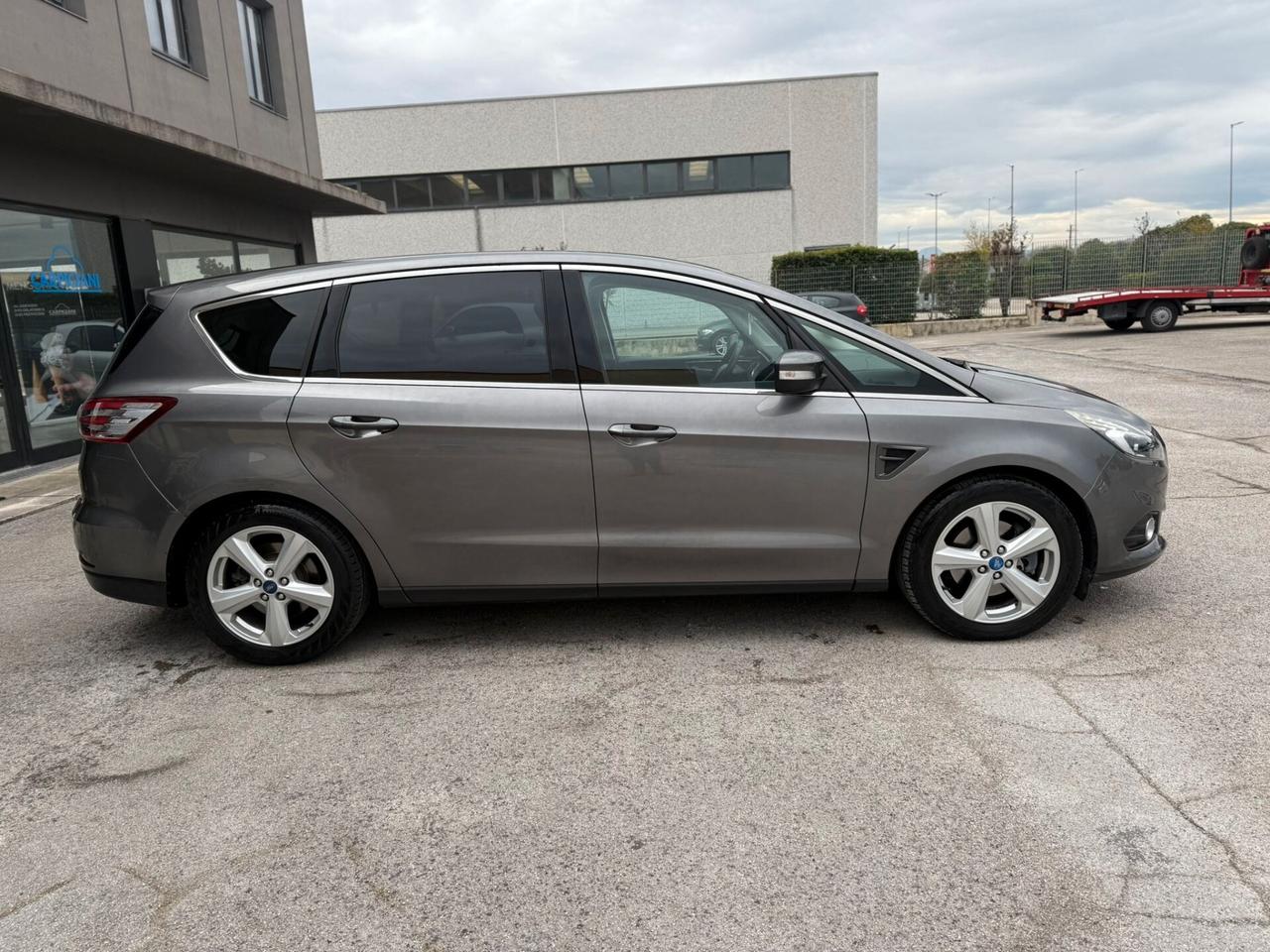 FORD S-MAX 2.0D 2017 12 MESI DI GARANZIA