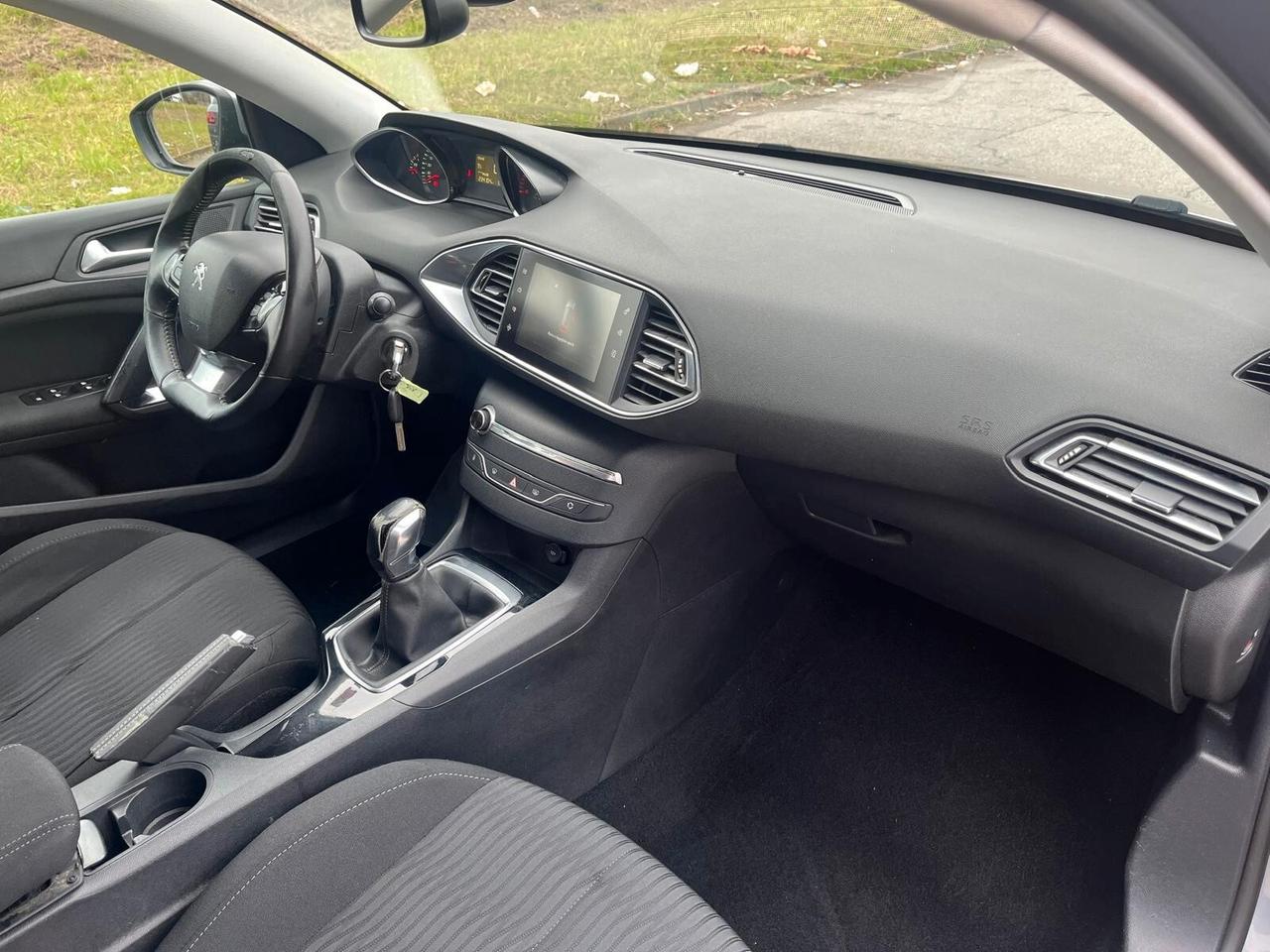 Peugeot 308 BlueHDi 100 S&S