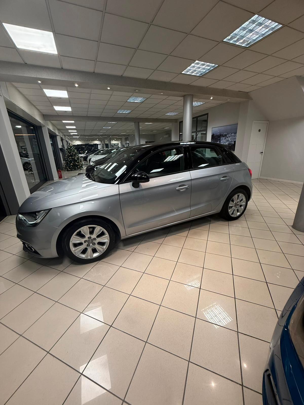 Audi A1 1.6 TDI 105 CV S line edition plus