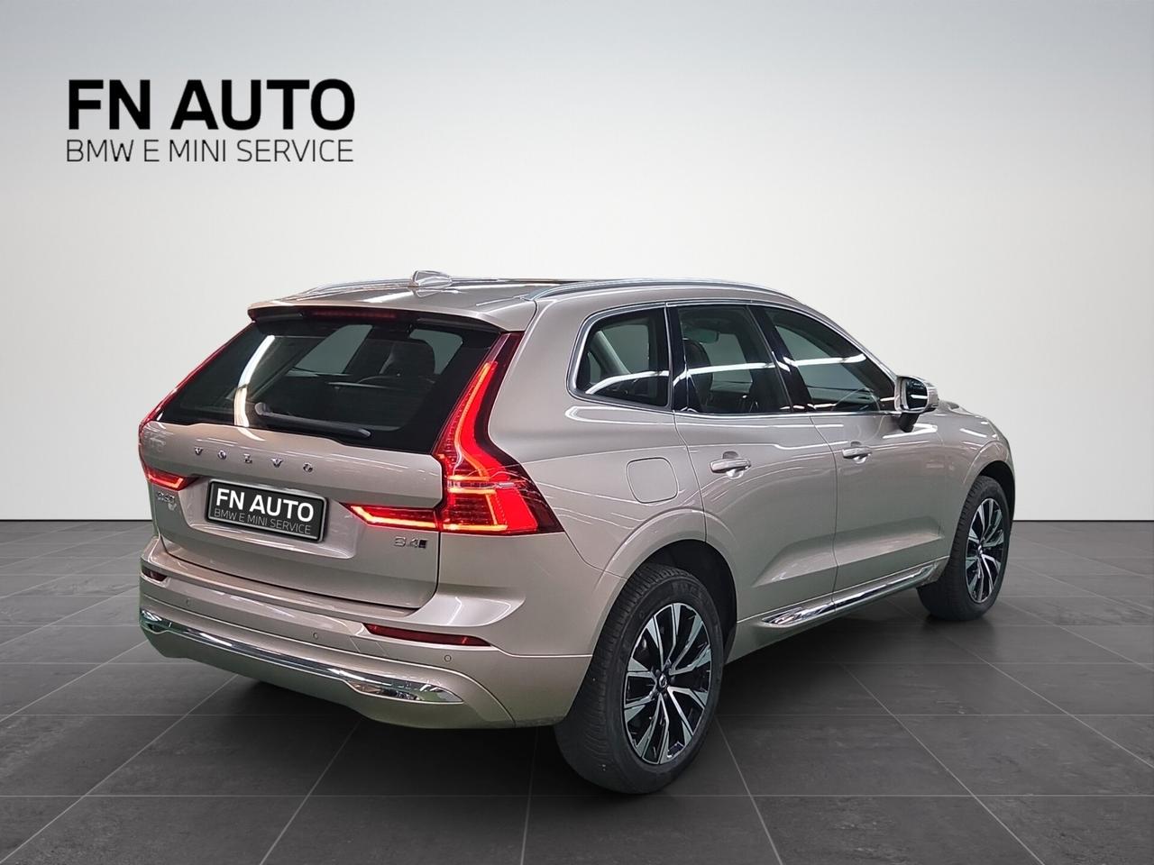 Volvo XC60 B4 (d) AWD automatico Plus Bright
