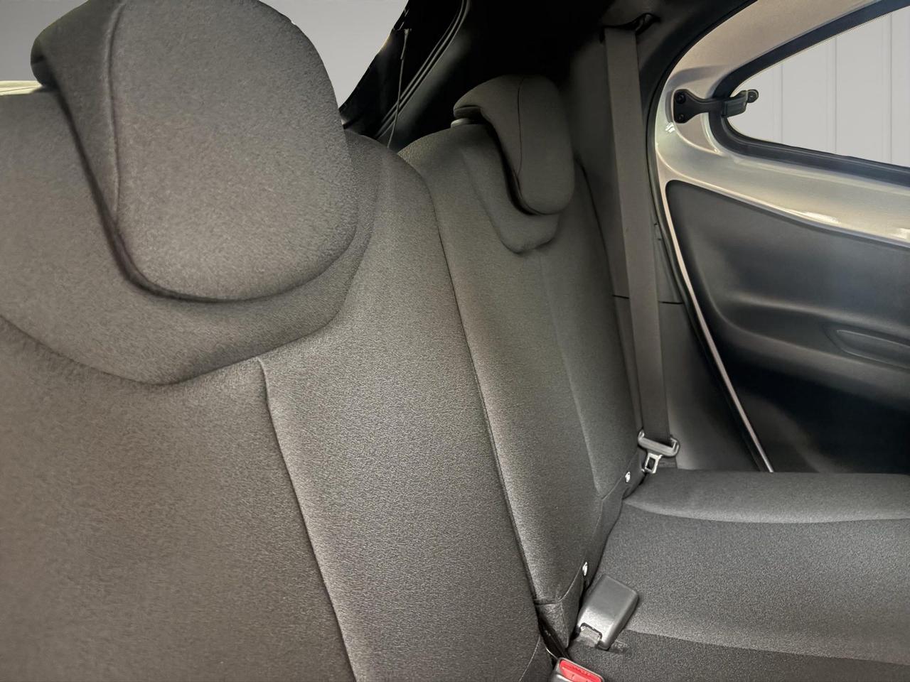 Toyota Aygo X 1.5 hybrid Icon e-cvt