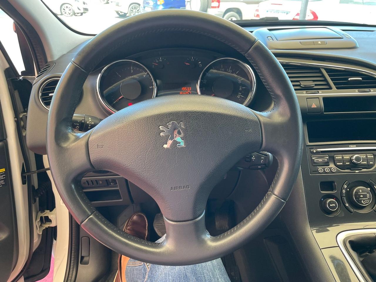 Peugeot 3008 1.6 HDi 112CV Tecno