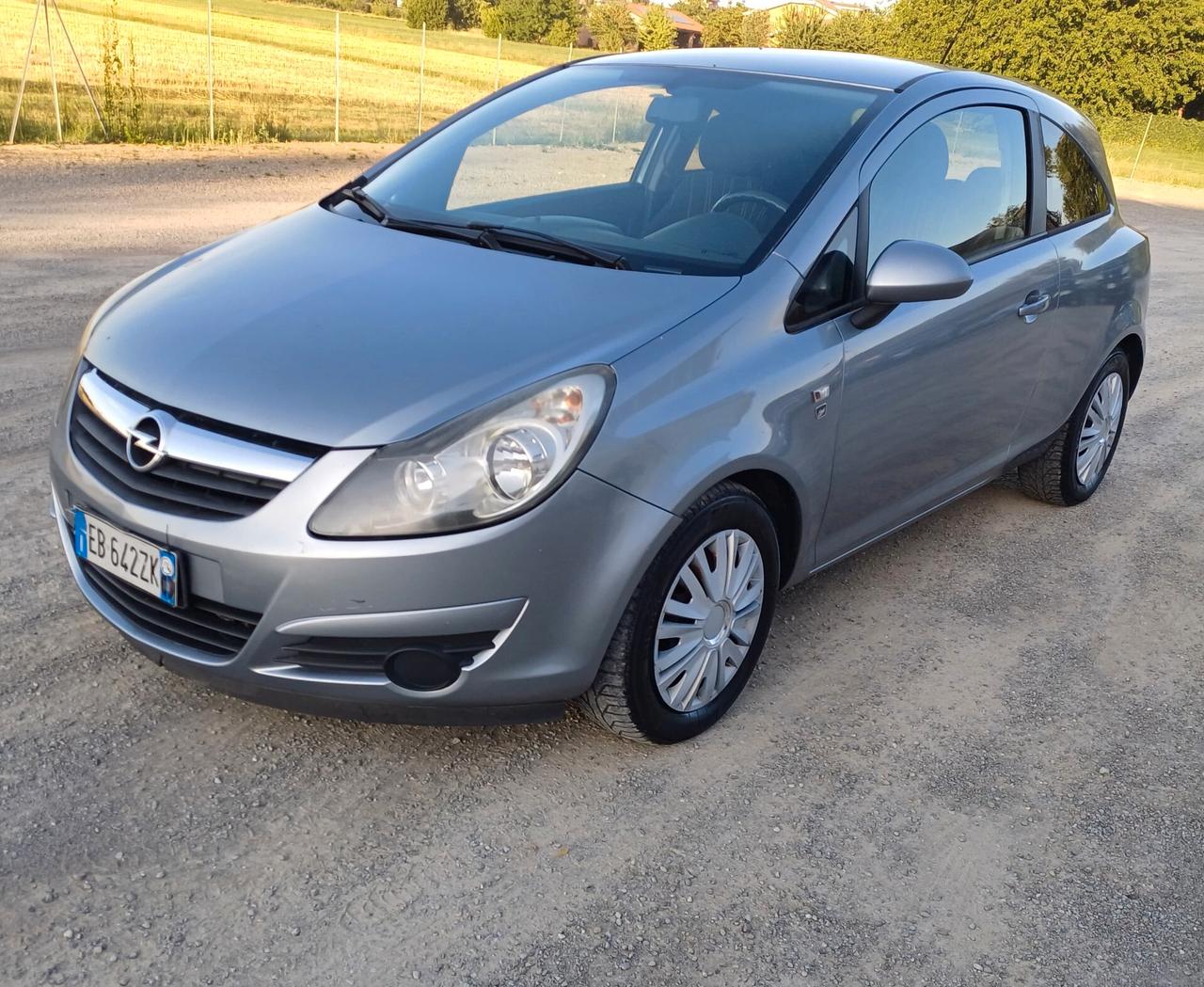 Opel Corsa 1.2 Benzina 3 porte Sport