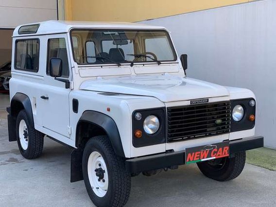 Land Rover Defender 90 2.5 Td5 ( restaurata totalmente)
