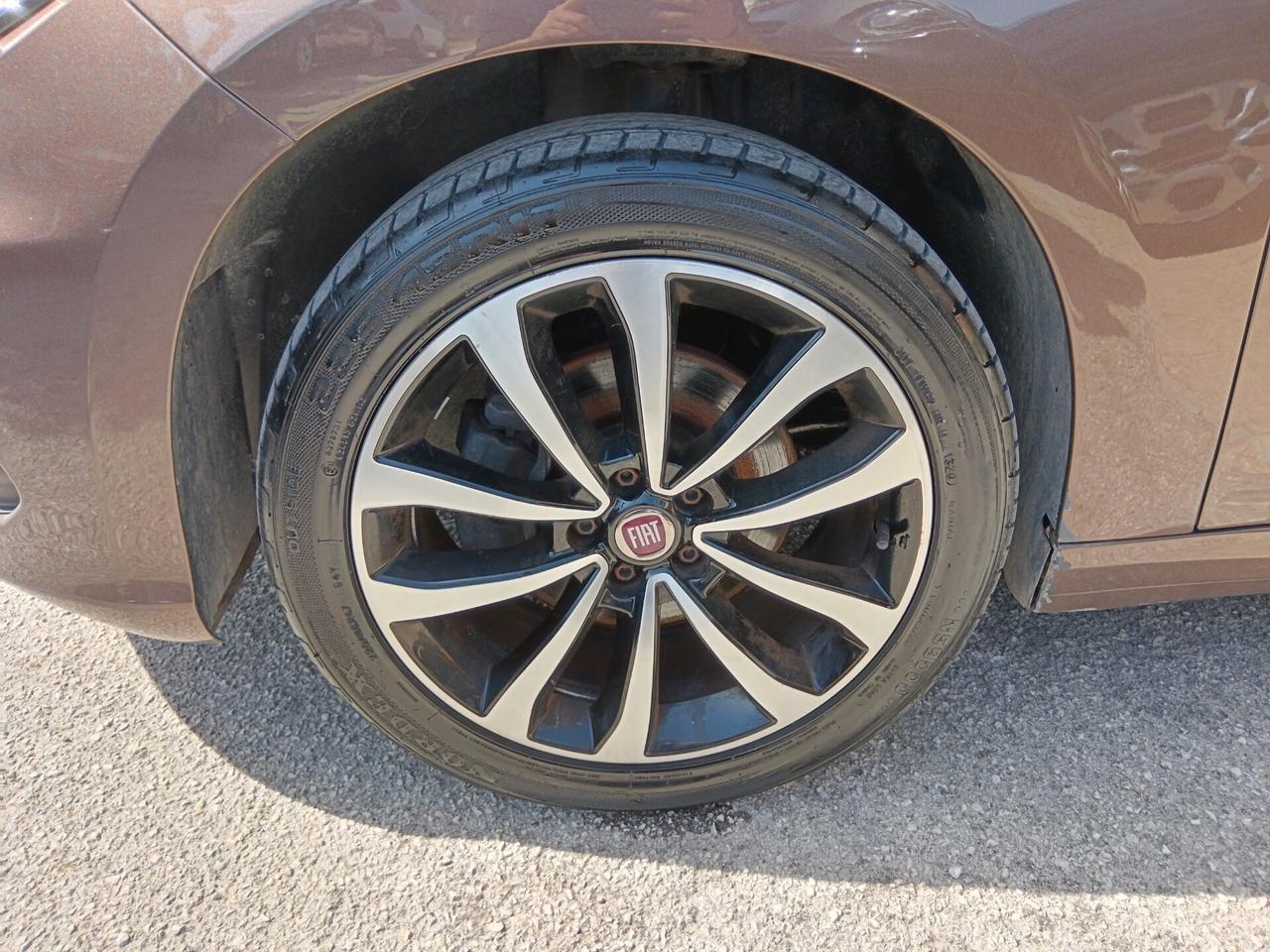 Fiat Tipo 1.6 MJT 120CV 4P NAVI RETROCAMERA