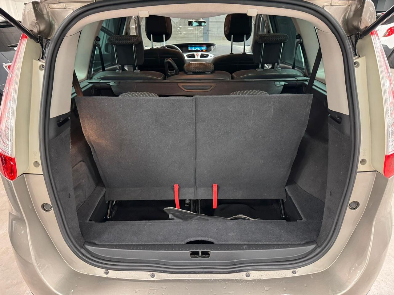 Renault Scenic GRAND Scénic X-Mod 1.6 benzina *7 POSTI*