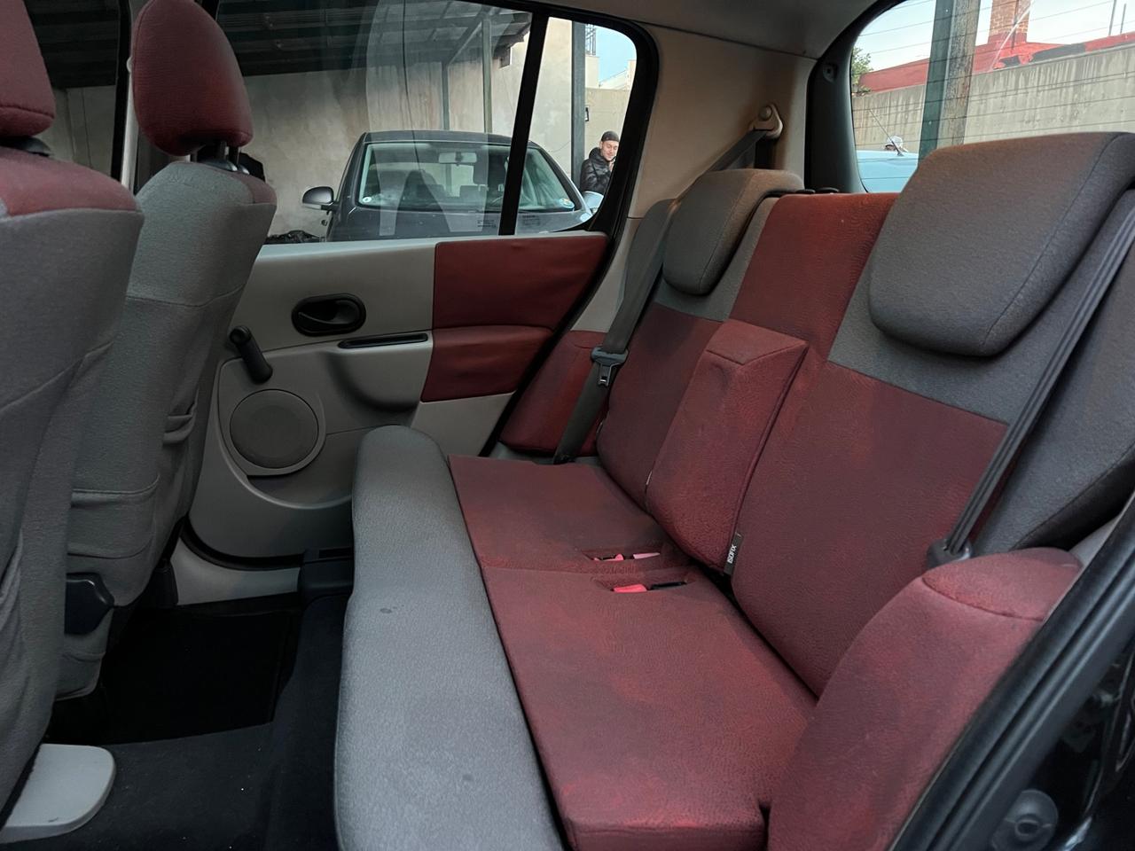 Renault Modus 1.5 dCi 85CV Initiale