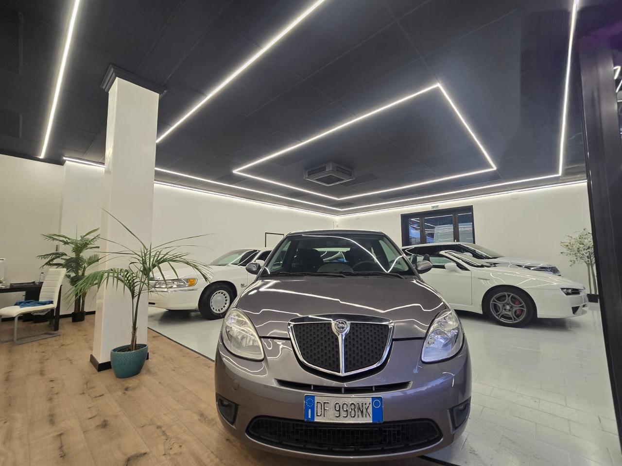 Lancia Ypsilon 1.2 Argento