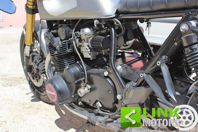 SUZUKI GS 550 CAFE RACER