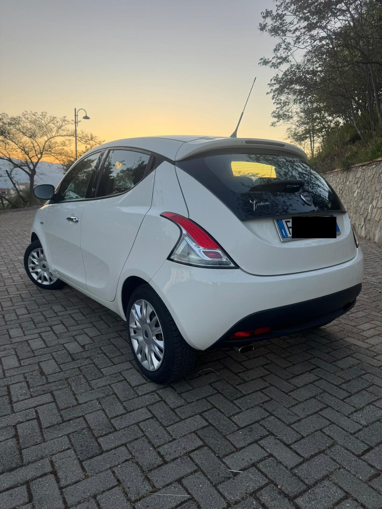 Lancia Ypsilon 1.3 Multijet 95Cv 2014