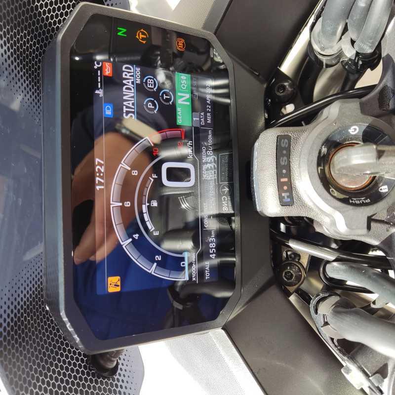 Honda CB 750 Hornet - 2024