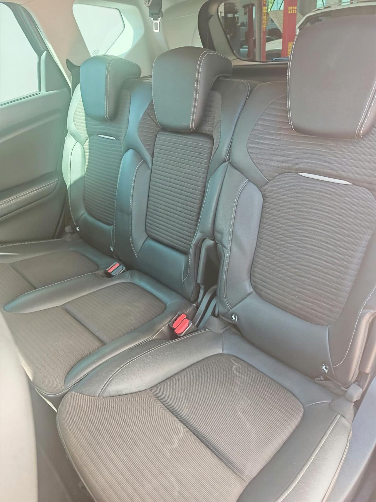 Renault Scenic Scénic dCi 8V 110 CV EDC Energy Intens