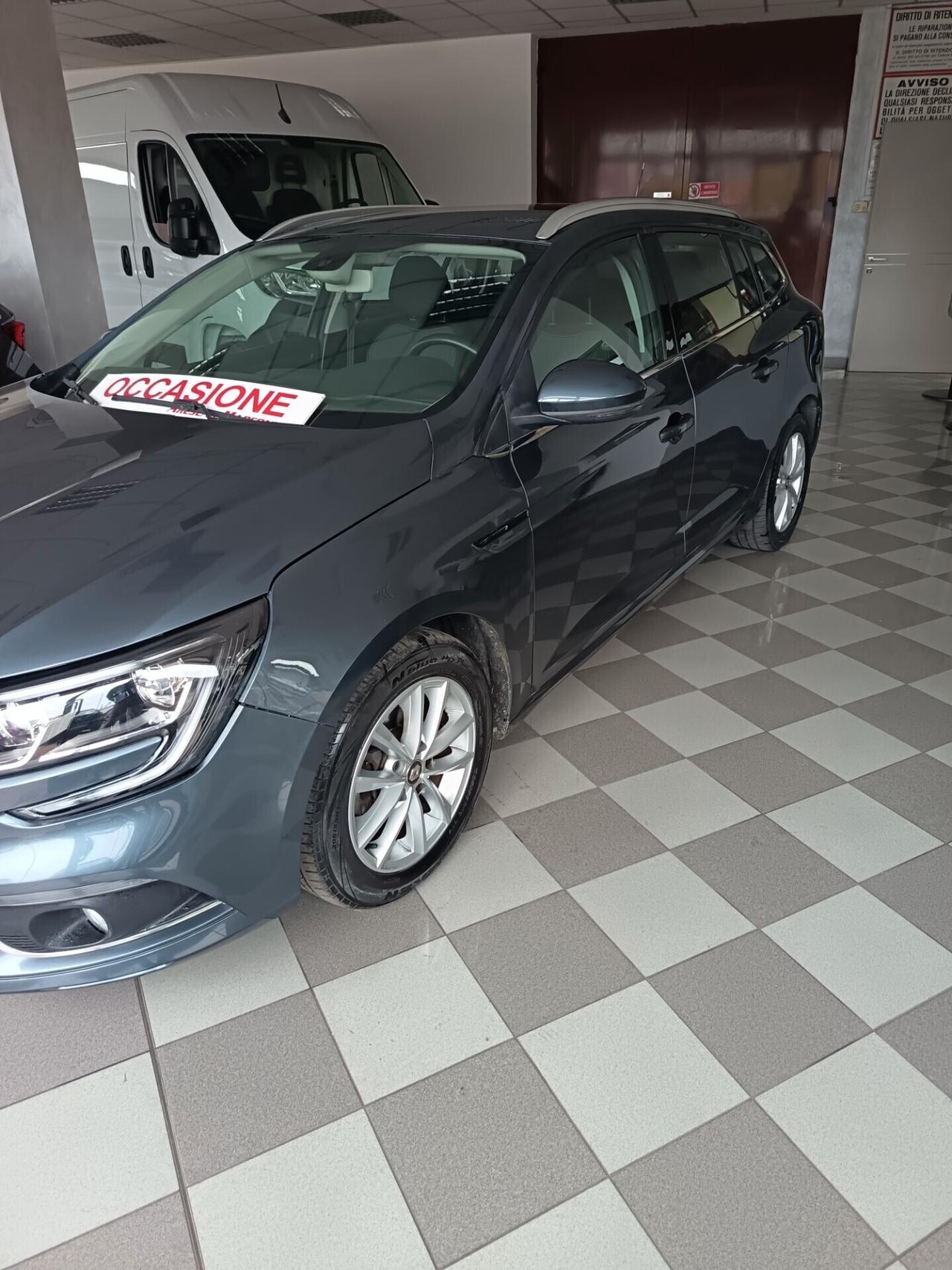 Renault Megane Mégane Sporter Blue dCi 115 CV EDC Intens