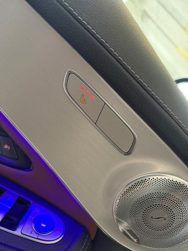 MERCEDES-BENZ GLC 300 d 4Matic Coupé Premium Plus //AMG PACK//