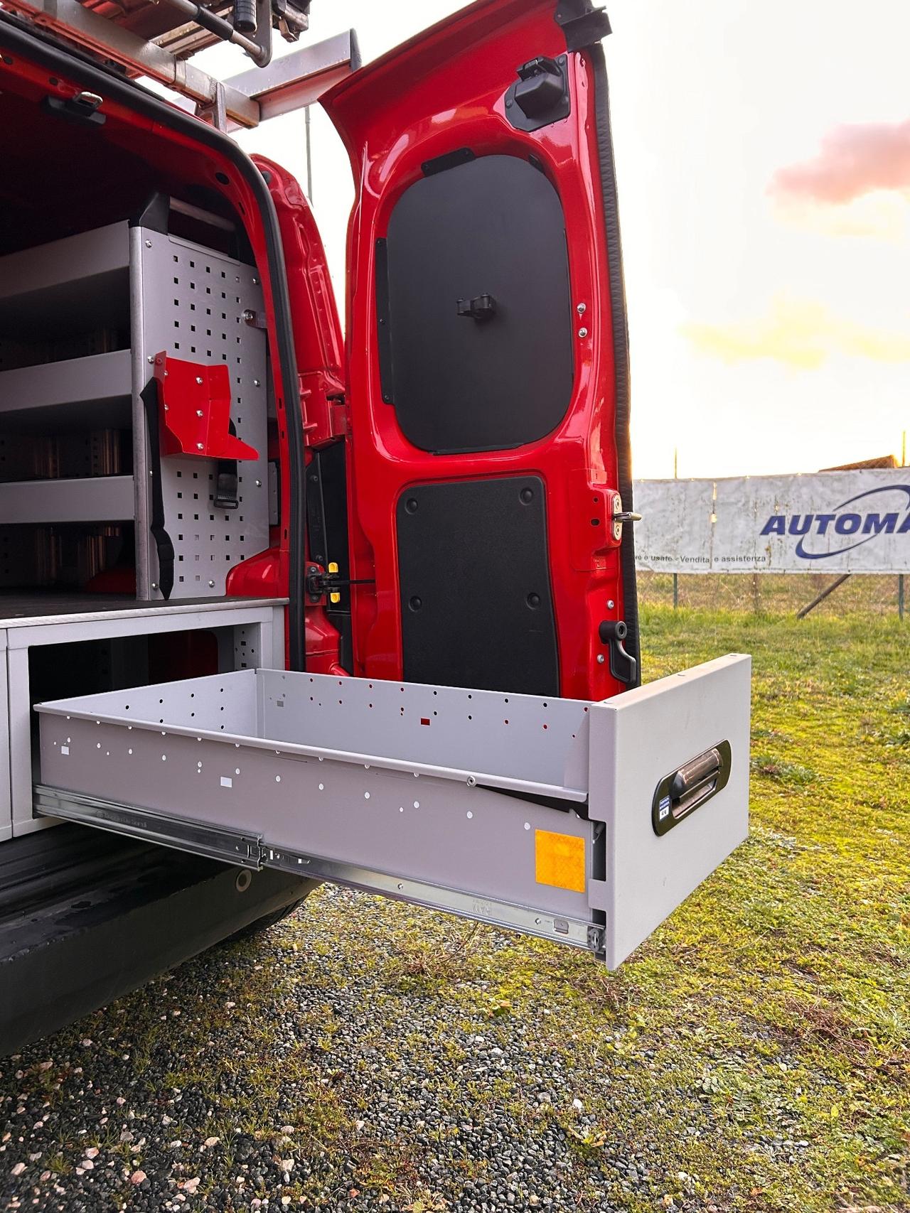 Fiat Fiorino 1.3 mjt Diesel 95 CV *CASSETTIERE*SCAFFALATURE*PORTASCALE*fatturabile*