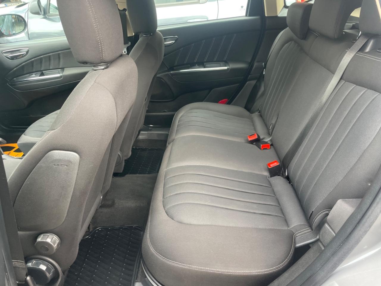 LANCIA DELTA 1.6 DIESEL 120 (CV) 2010