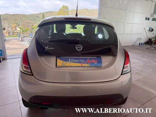 LANCIA Ypsilon 1.2 69 CV 5 porte GPL Ecochic Gold