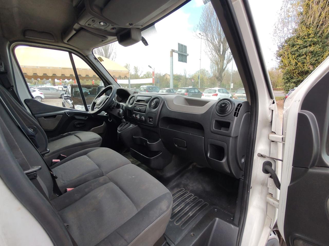 Renault Master T35 2.3 dci 125cv L3H2, EURO 5A, ATTREZZATO COME OFFICINA MOBILE