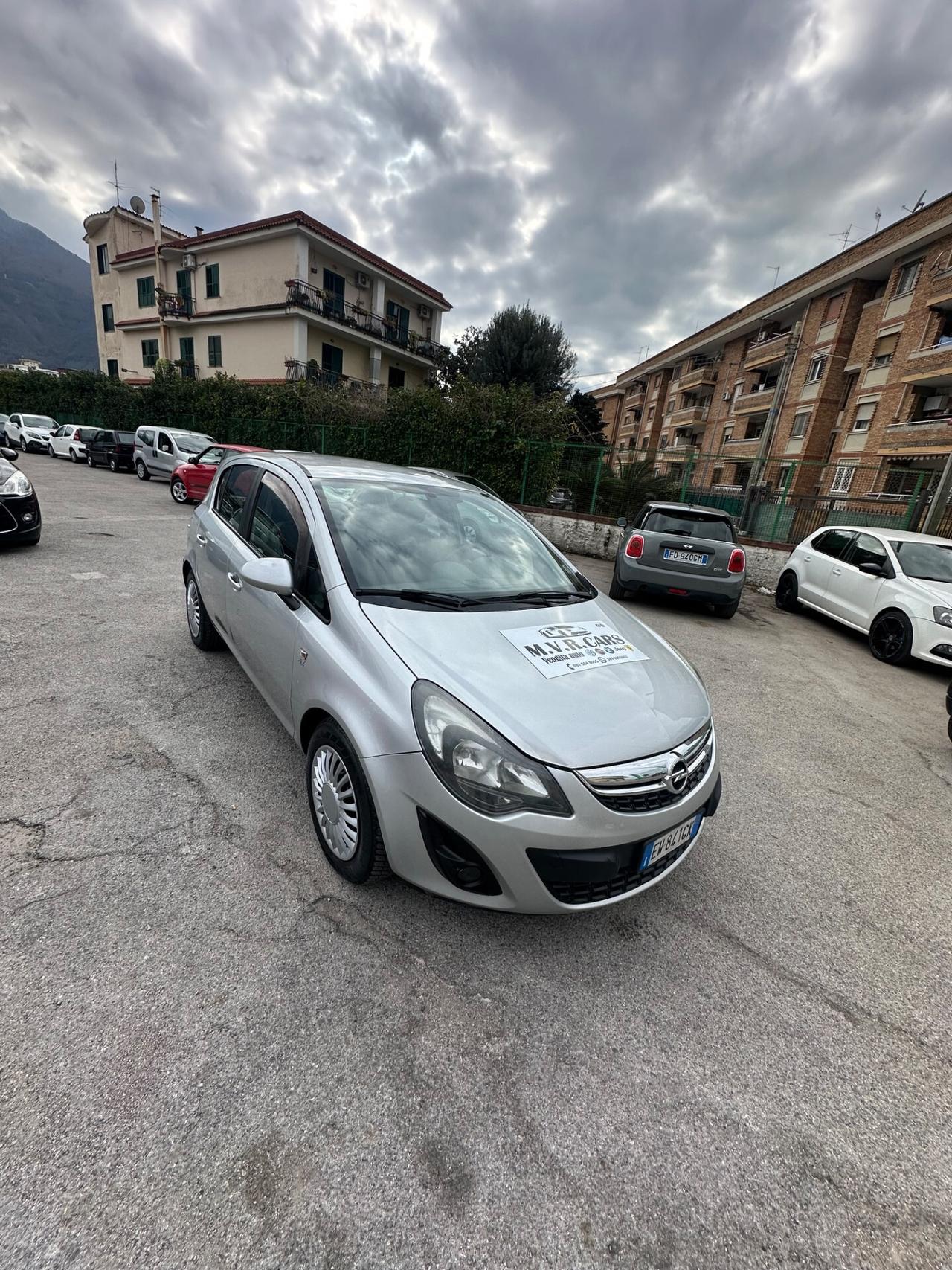 Opel Corsa 1.2 85CV 5 porte GPL-TECH Edition