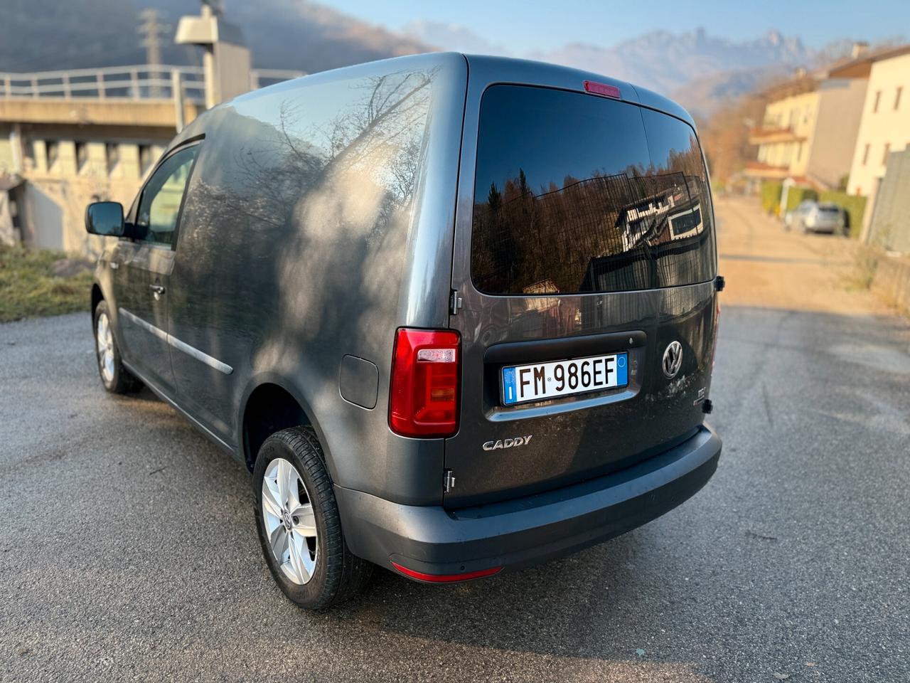Volkswagen Caddy Van 2.0 Tdi 150cv DSG 4Motion euro6