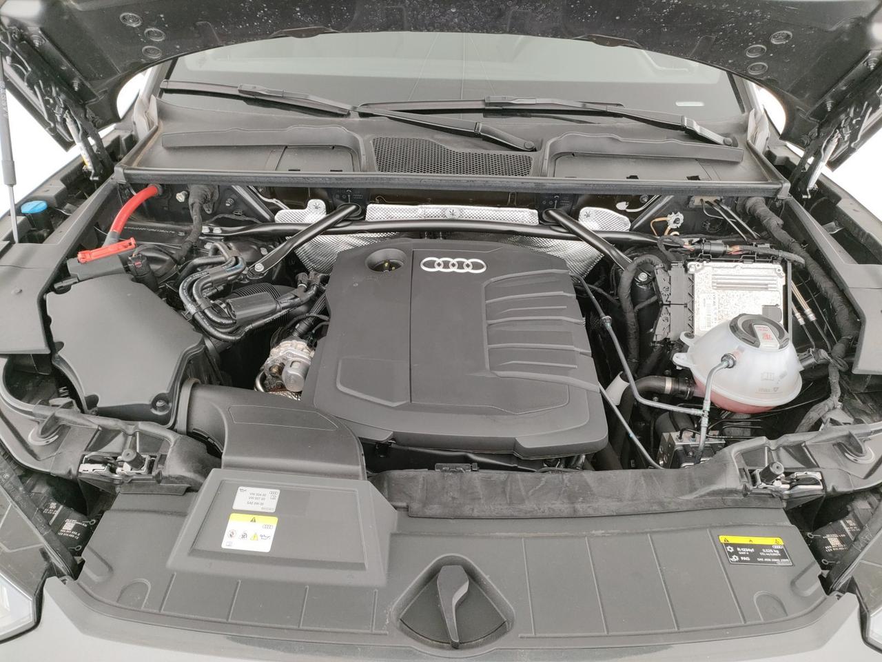 Audi Q5 sportback 40 2.0 tdi mhev 12v s line quattro s-tronic