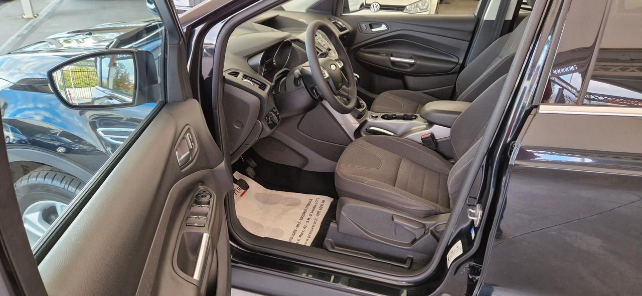 Ford Kuga 2.0 TDCi 120cv 2WD Titanium