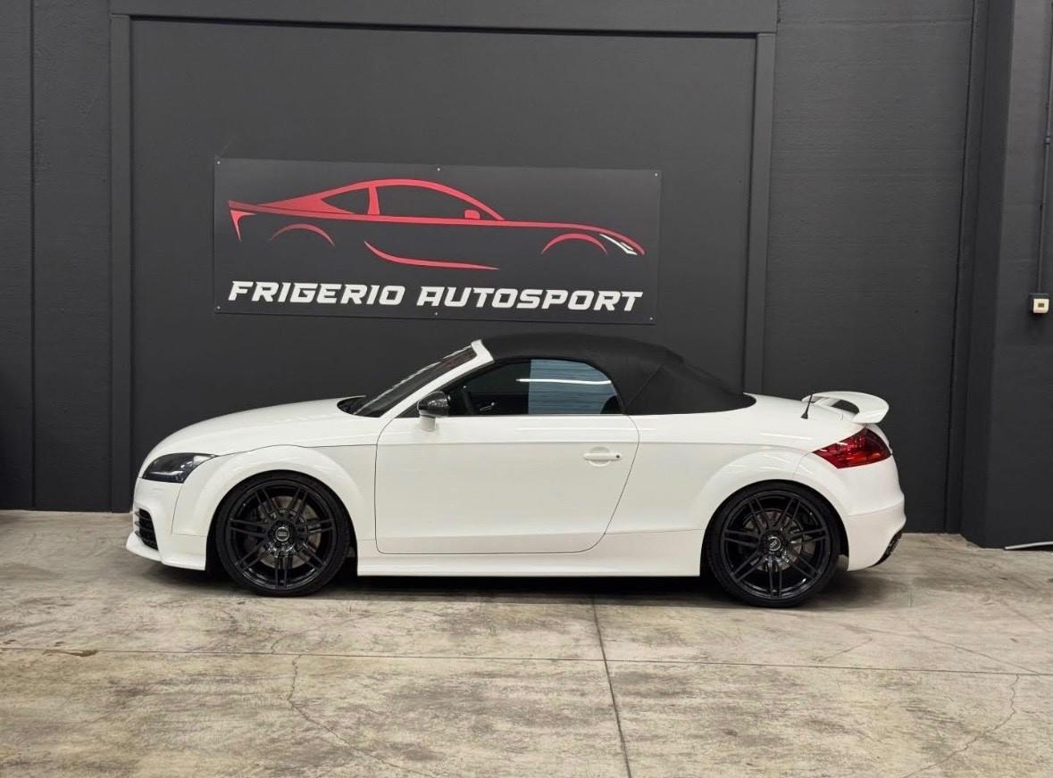 Audi TT RS Roadster 2.5 TFSI quattro S tronic