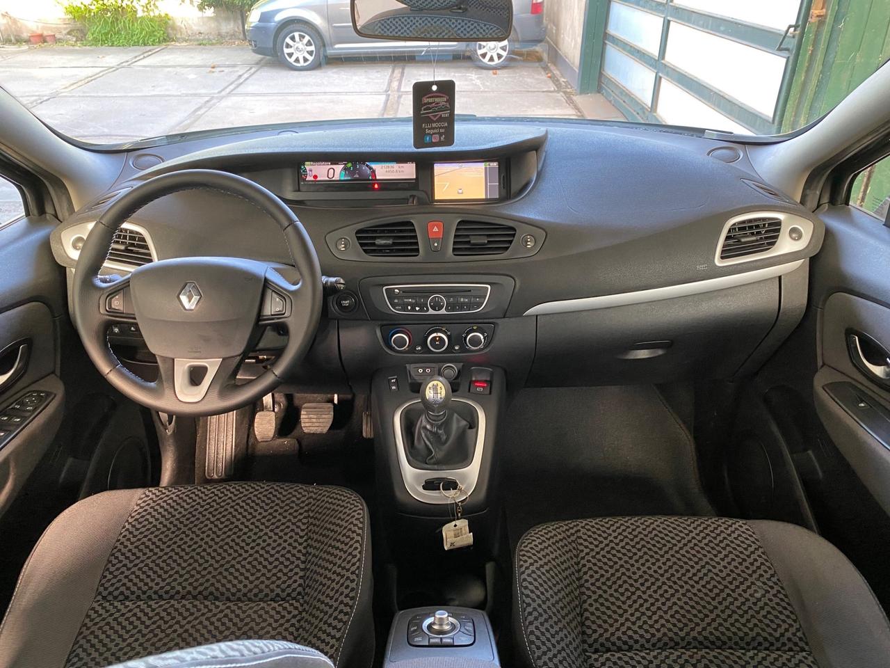 Renault Scenic Scénic X-Mod 1.5 dCi 110CV Luxe