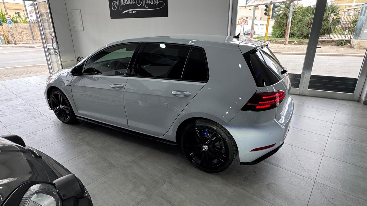 Volkswagen Golf 1.6 TDI 115 CV 5p. R-Line