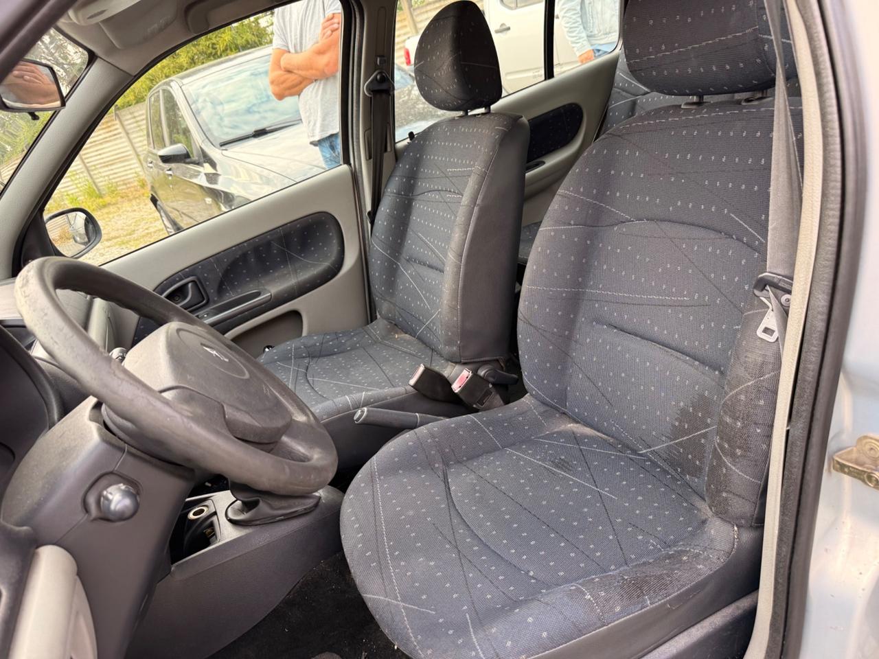 Renault Clio 1.2 cat 5 porte Confort Authentique