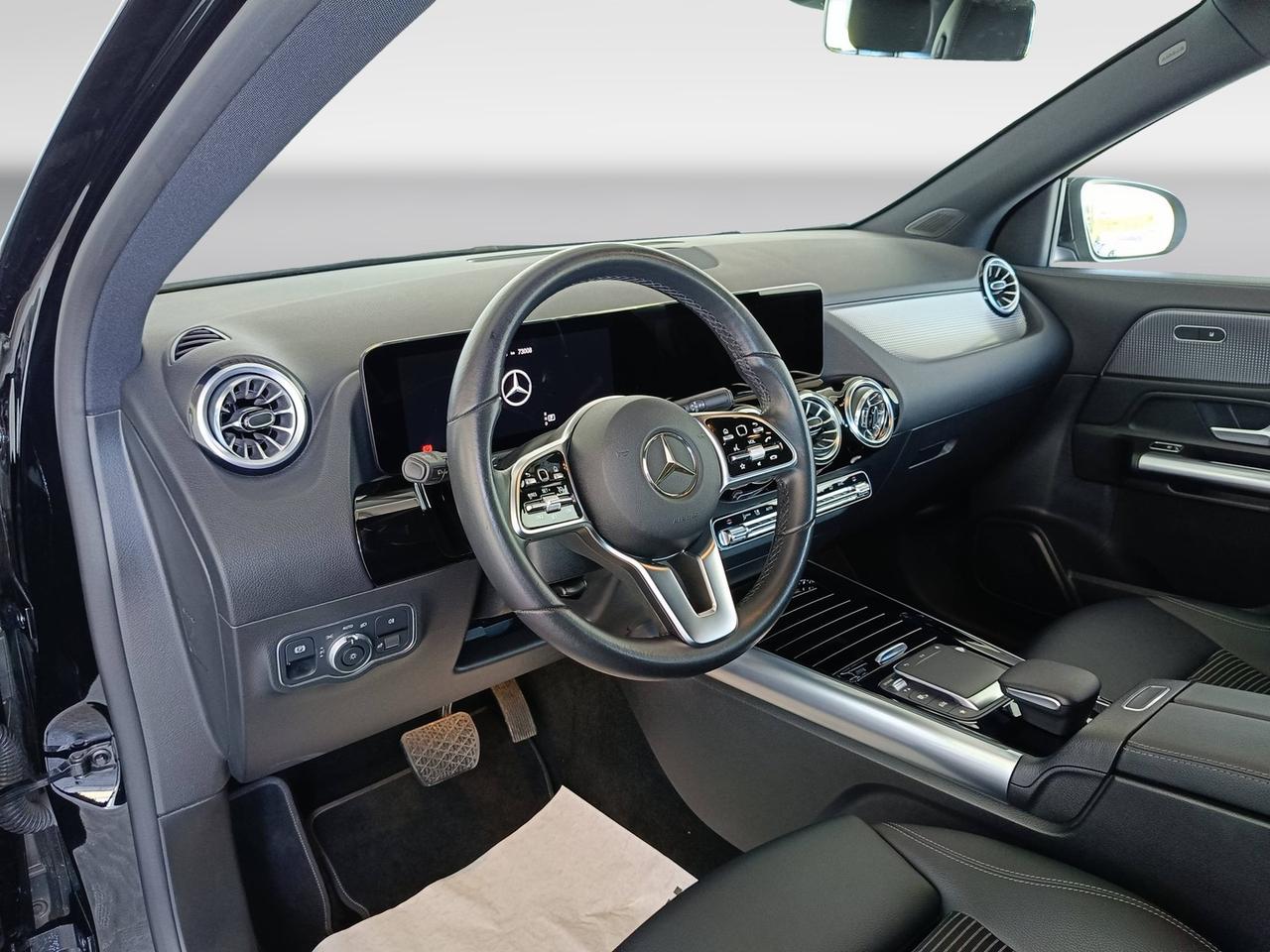 Mercedes-Benz GLA-H247 2020 - GLA 180 d Sport Plus auto