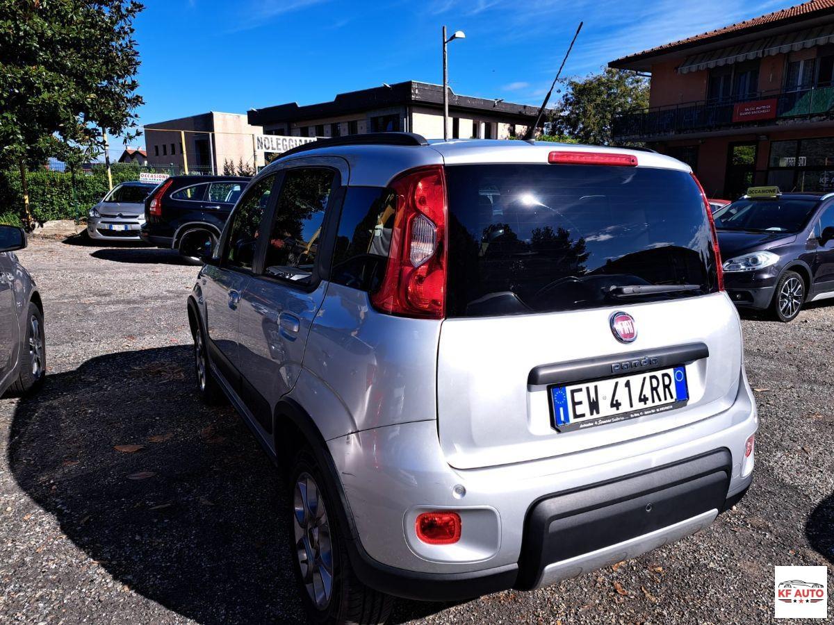 FIAT - Panda 0.9 t.air turbo 4x4 85cv E6