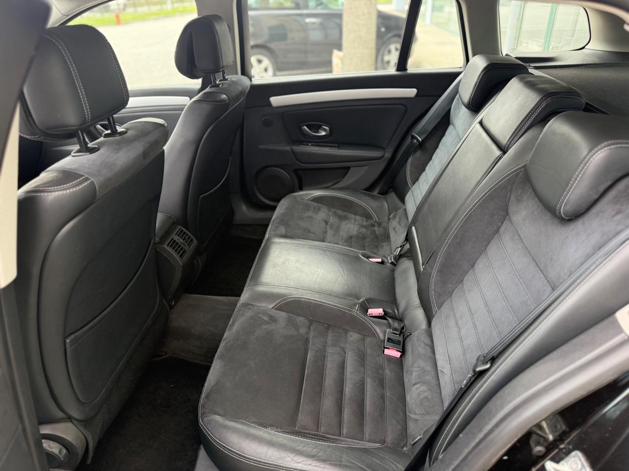 Renault Laguna 2.0 dCi 150CV SporTour