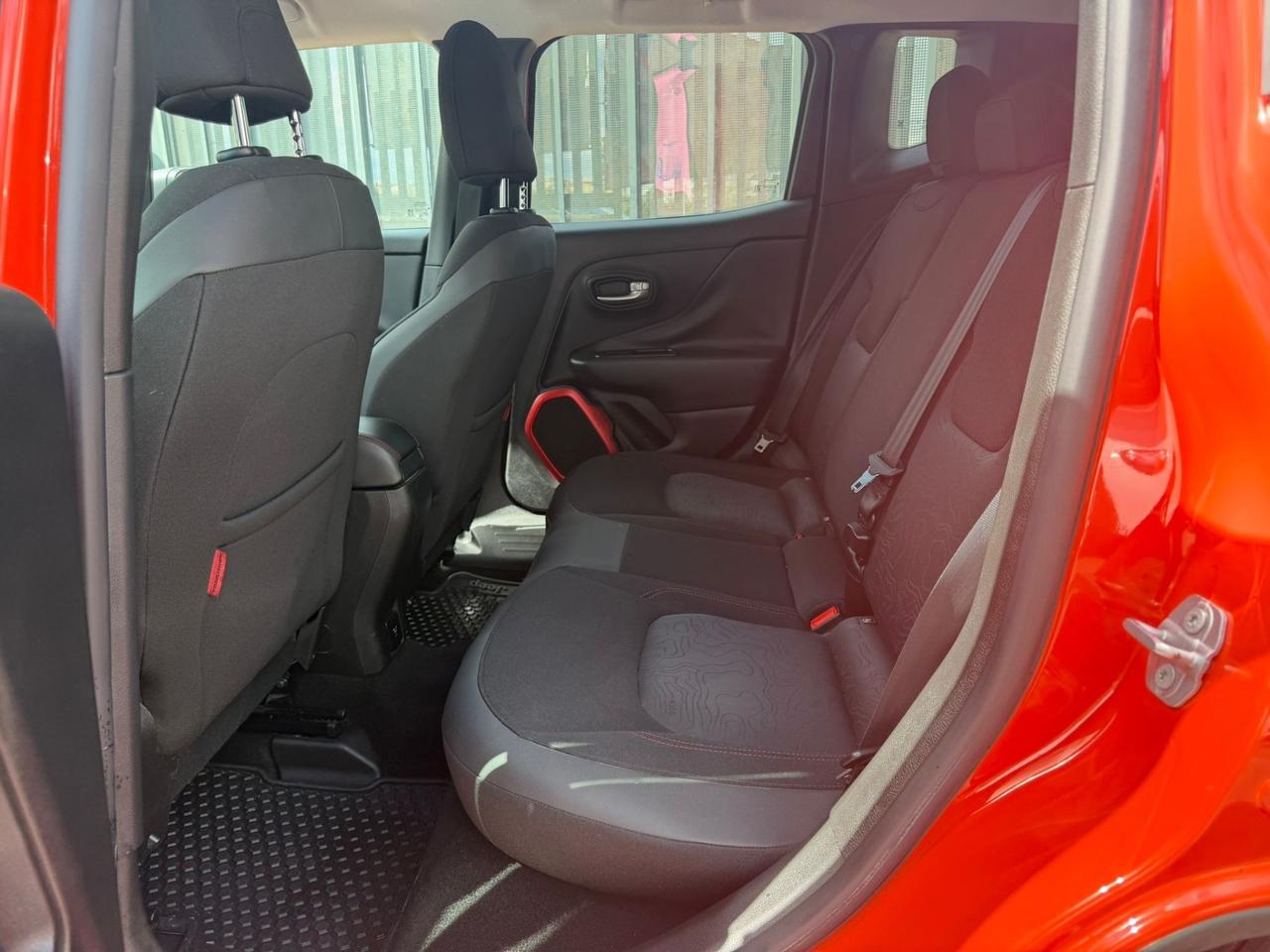 Jeep Renegade 2.0 Mjt 170CV 4WD Active Drive Low Trailhawk