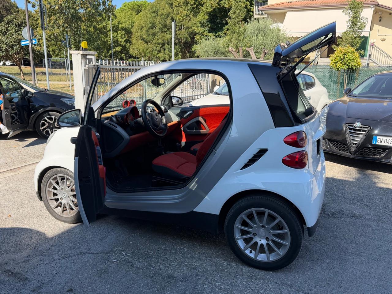 Smart ForTwo 1000 52 kW coupé passion