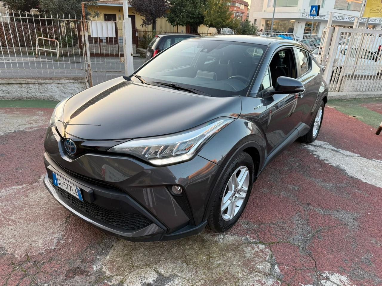 Toyota C-HR 1.8 Hybrid E-CVT Lounge