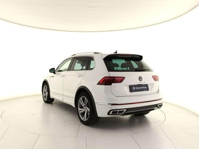 Volkswagen Tiguan Tiguan II 2021 2.0 tdi R-Line 150cv dsg